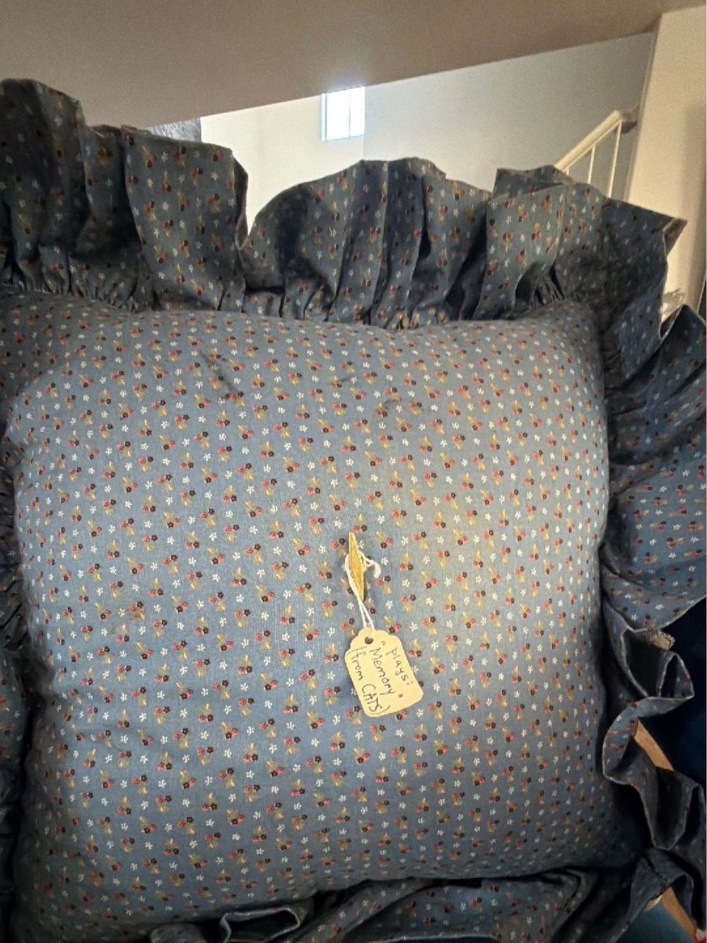 Vintage Quilted Cat Pillow - Music Box Pillow, Plays “Memory” from CATS - Picture 2 of 2